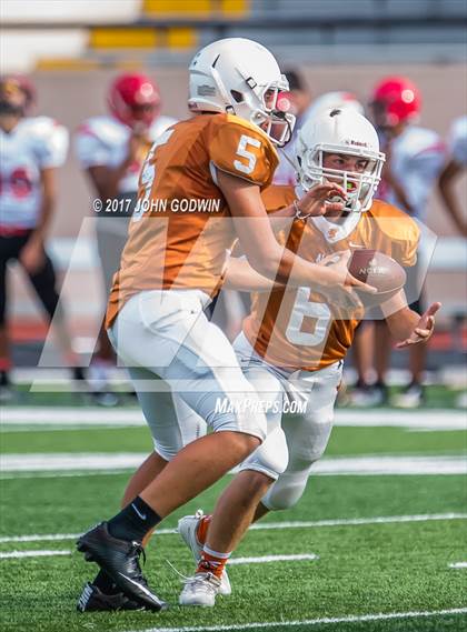 Thumbnail 1 in Alvin JV Orange vs Waltrip JV photogallery.