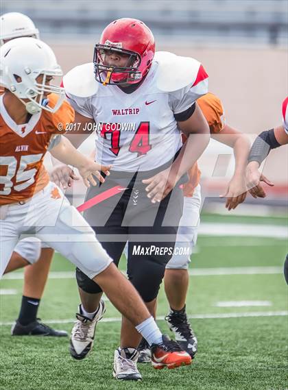 Thumbnail 1 in Alvin JV Orange vs Waltrip JV photogallery.