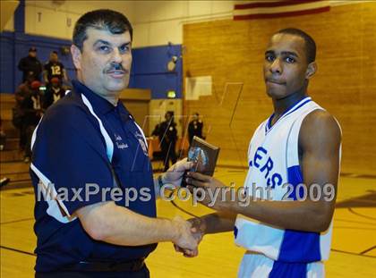 Thumbnail 2 in Gompers vs Thomas Edison (Queens Jam Christmas Classic) photogallery.
