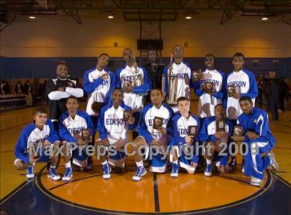 Thumbnail 1 in Gompers vs Thomas Edison (Queens Jam Christmas Classic) photogallery.