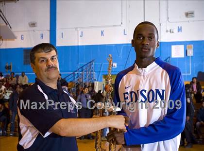 Thumbnail 2 in Gompers vs Thomas Edison (Queens Jam Christmas Classic) photogallery.