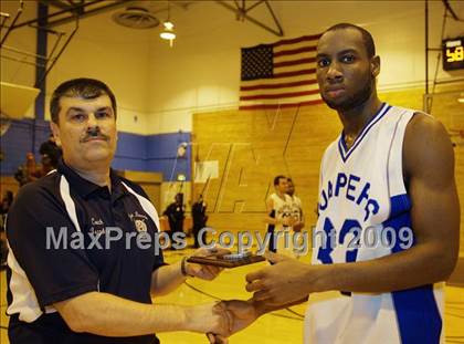 Thumbnail 2 in Gompers vs Thomas Edison (Queens Jam Christmas Classic) photogallery.