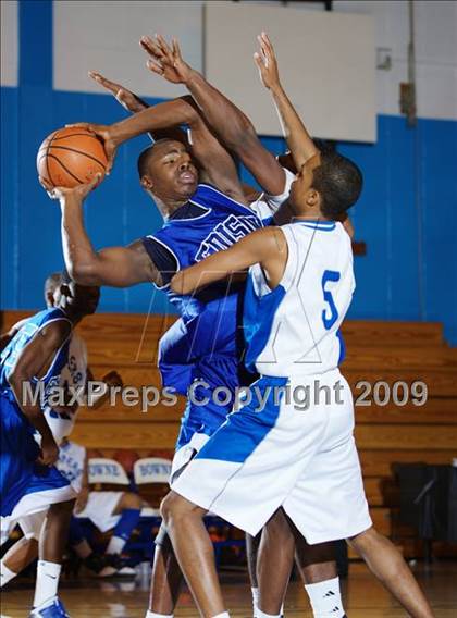 Thumbnail 1 in Gompers vs Thomas Edison (Queens Jam Christmas Classic) photogallery.