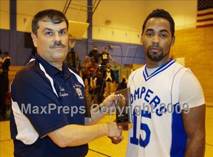 Thumbnail 2 in Gompers vs Thomas Edison (Queens Jam Christmas Classic) photogallery.