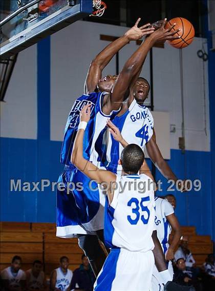 Thumbnail 1 in Gompers vs Thomas Edison (Queens Jam Christmas Classic) photogallery.