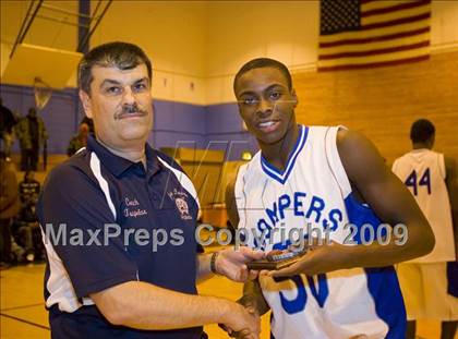 Thumbnail 3 in Gompers vs Thomas Edison (Queens Jam Christmas Classic) photogallery.