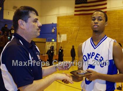 Thumbnail 1 in Gompers vs Thomas Edison (Queens Jam Christmas Classic) photogallery.