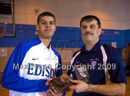 Thumbnail 1 in Gompers vs Thomas Edison (Queens Jam Christmas Classic) photogallery.