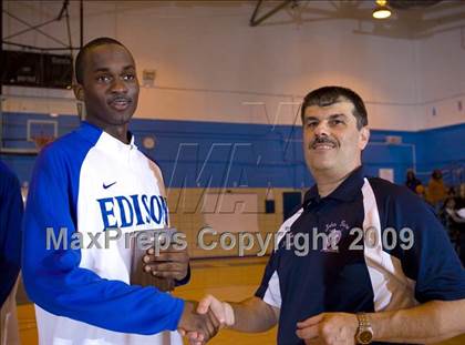 Thumbnail 2 in Gompers vs Thomas Edison (Queens Jam Christmas Classic) photogallery.