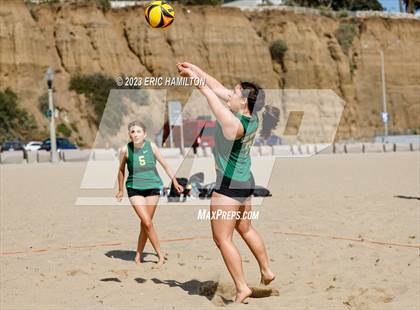 Thumbnail 2 in Pomona Catholic vs St. Monica photogallery.
