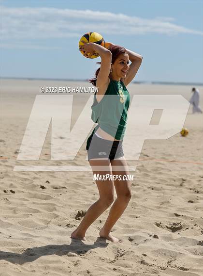 Thumbnail 2 in Pomona Catholic vs St. Monica photogallery.