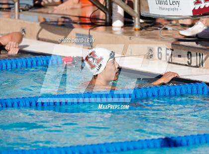 Thumbnail 2 in Husky Invitational photogallery.
