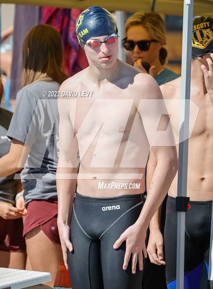 Thumbnail 1 in Husky Invitational photogallery.