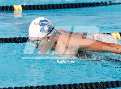 Thumbnail 2 in Husky Invitational photogallery.