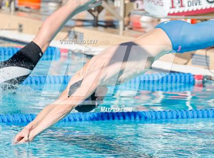 Thumbnail 2 in Husky Invitational photogallery.