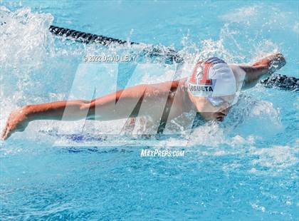 Thumbnail 2 in Husky Invitational photogallery.