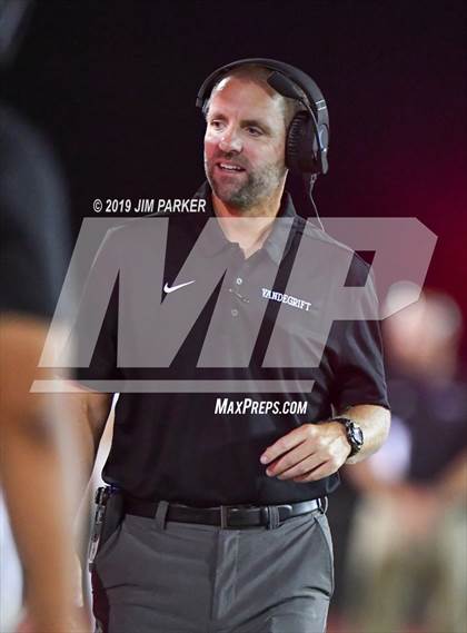 Thumbnail 3 in Vandegrift @ Ellison photogallery.
