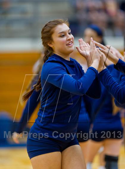 Thumbnail 1 in Brandeis vs. Holmes photogallery.