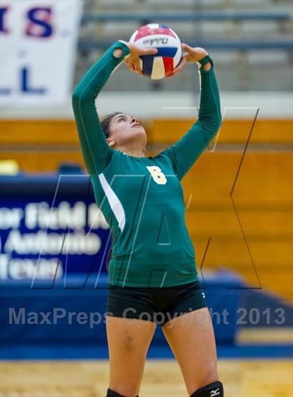 Thumbnail 2 in Brandeis vs. Holmes photogallery.