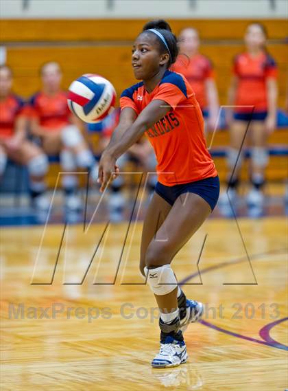 Thumbnail 2 in Brandeis vs. Holmes photogallery.