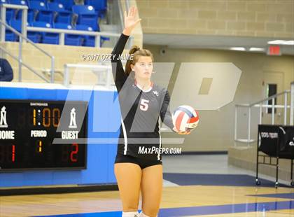 Thumbnail 3 in Churchill vs O'Connor  photogallery.
