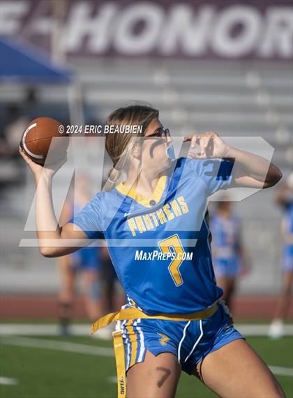 Thumbnail 3 in Clayton Valley Charter vs. Benicia photogallery.