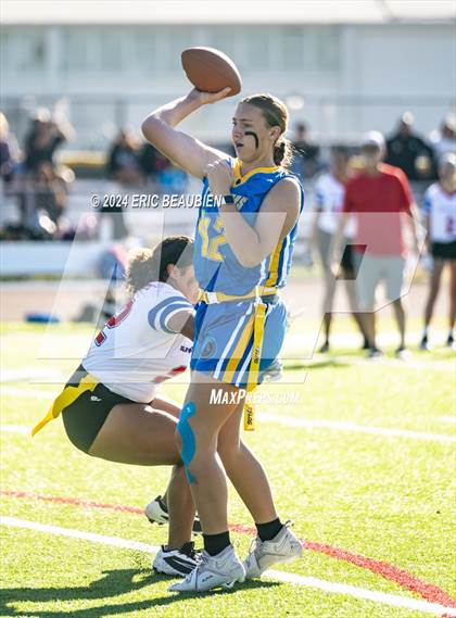 Thumbnail 3 in Clayton Valley Charter vs. Benicia photogallery.