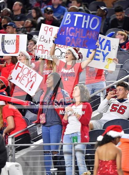 Thumbnail 1 in Manvel vs. Highland Park (UIL 5A Division 1 Final) photogallery.