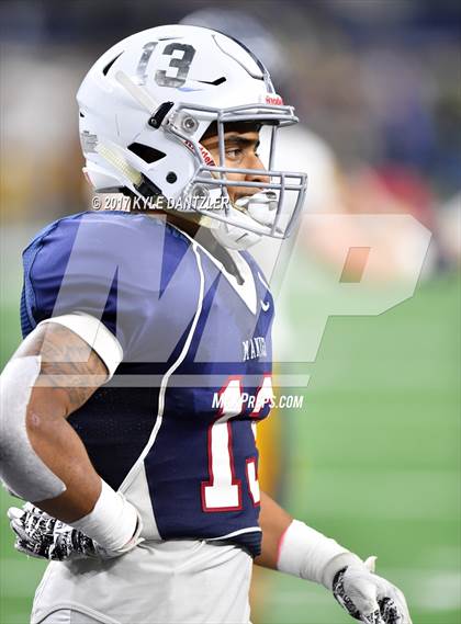 Thumbnail 2 in Manvel vs. Highland Park (UIL 5A Division 1 Final) photogallery.