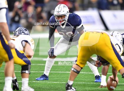 Thumbnail 2 in Manvel vs. Highland Park (UIL 5A Division 1 Final) photogallery.