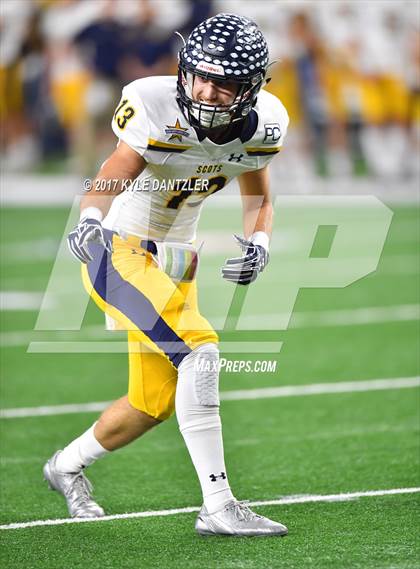 Thumbnail 3 in Manvel vs. Highland Park (UIL 5A Division 1 Final) photogallery.
