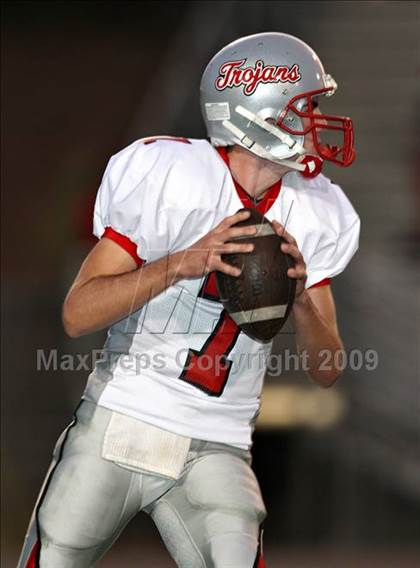Thumbnail 2 in Pleasant Grove vs. Lincoln photogallery.