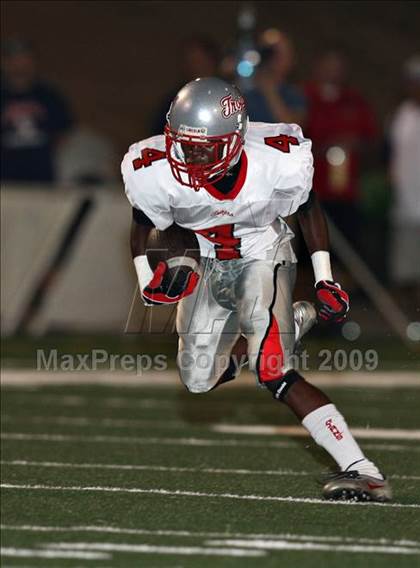 Thumbnail 3 in Pleasant Grove vs. Lincoln photogallery.