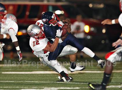 Thumbnail 1 in Pleasant Grove vs. Lincoln photogallery.