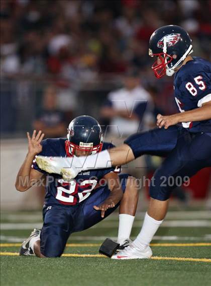 Thumbnail 1 in Pleasant Grove vs. Lincoln photogallery.