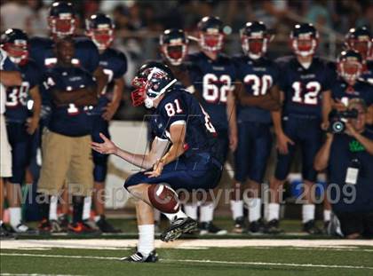 Thumbnail 3 in Pleasant Grove vs. Lincoln photogallery.