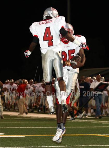 Thumbnail 2 in Pleasant Grove vs. Lincoln photogallery.