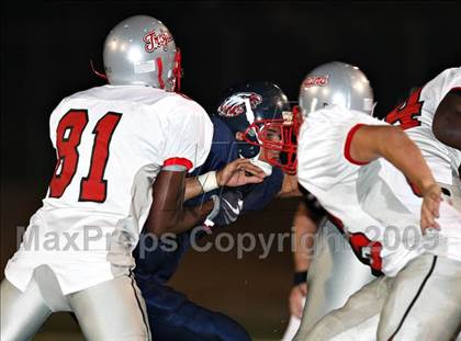 Thumbnail 3 in Pleasant Grove vs. Lincoln photogallery.