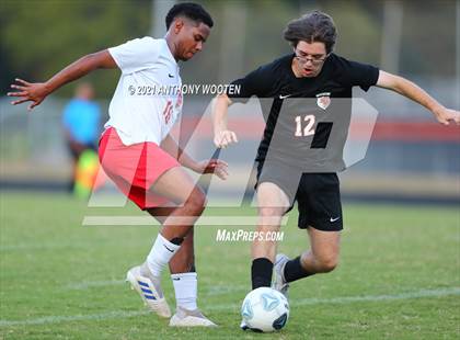Thumbnail 2 in Seventy-First @ South View photogallery.