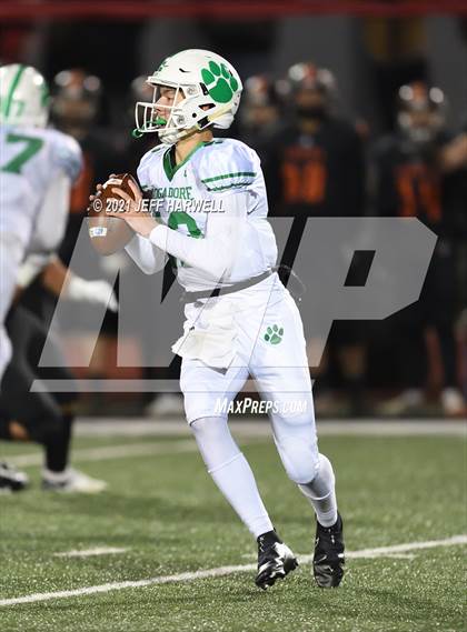 Thumbnail 3 in Mogadore vs. Springfield (OHSAA D6 Regional Final) photogallery.