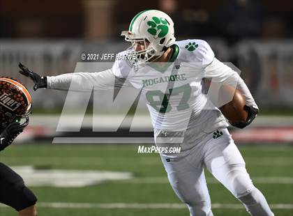 Thumbnail 3 in Mogadore vs. Springfield (OHSAA D6 Regional Final) photogallery.