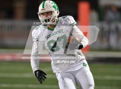 Thumbnail 1 in Mogadore vs. Springfield (OHSAA D6 Regional Final) photogallery.