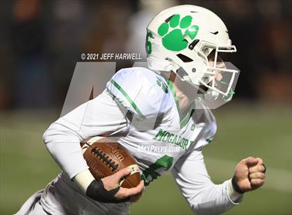 Thumbnail 3 in Mogadore vs. Springfield (OHSAA D6 Regional Final) photogallery.
