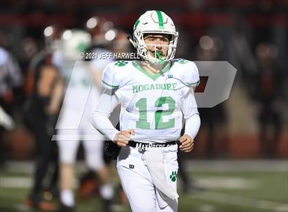 Thumbnail 2 in Mogadore vs. Springfield (OHSAA D6 Regional Final) photogallery.