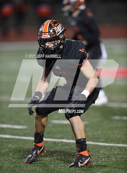 Thumbnail 3 in Mogadore vs. Springfield (OHSAA D6 Regional Final) photogallery.