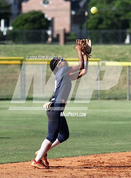 Thumbnail 1 in Covenant Day @ Charlotte Country Day School photogallery.