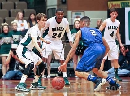 Thumbnail 3 in Hanford West vs Garces (CIF CS D2 Final) photogallery.