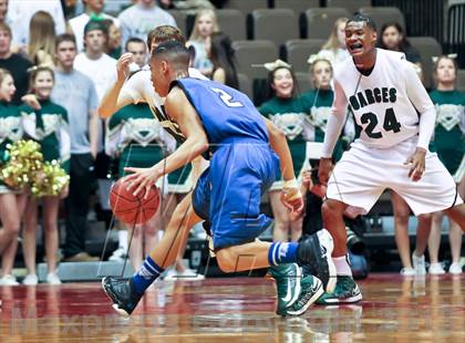 Thumbnail 2 in Hanford West vs Garces (CIF CS D2 Final) photogallery.