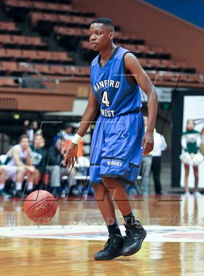 Thumbnail 3 in Hanford West vs Garces (CIF CS D2 Final) photogallery.
