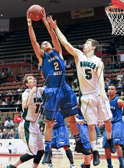 Thumbnail 3 in Hanford West vs Garces (CIF CS D2 Final) photogallery.